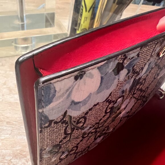 EUC GUCCI GG Monogram Blooms Supreme Tote Medium - Picture 8 of 10